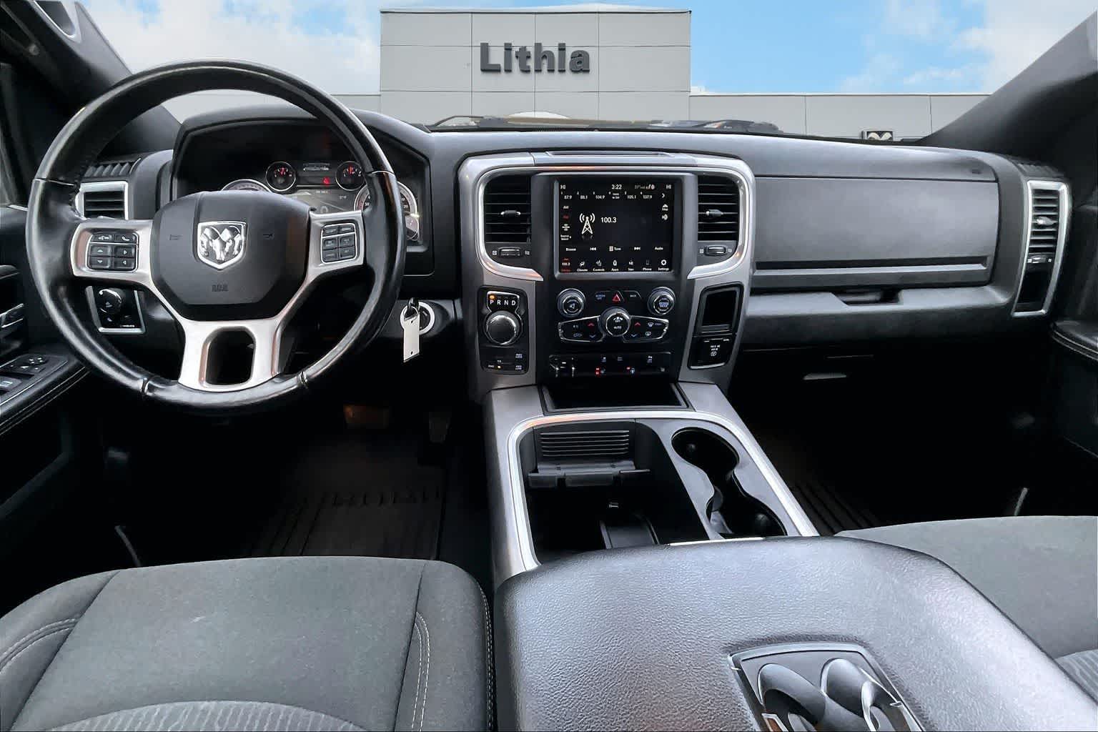 Thumbnail: 2022 RAM 1500 Classic - 10