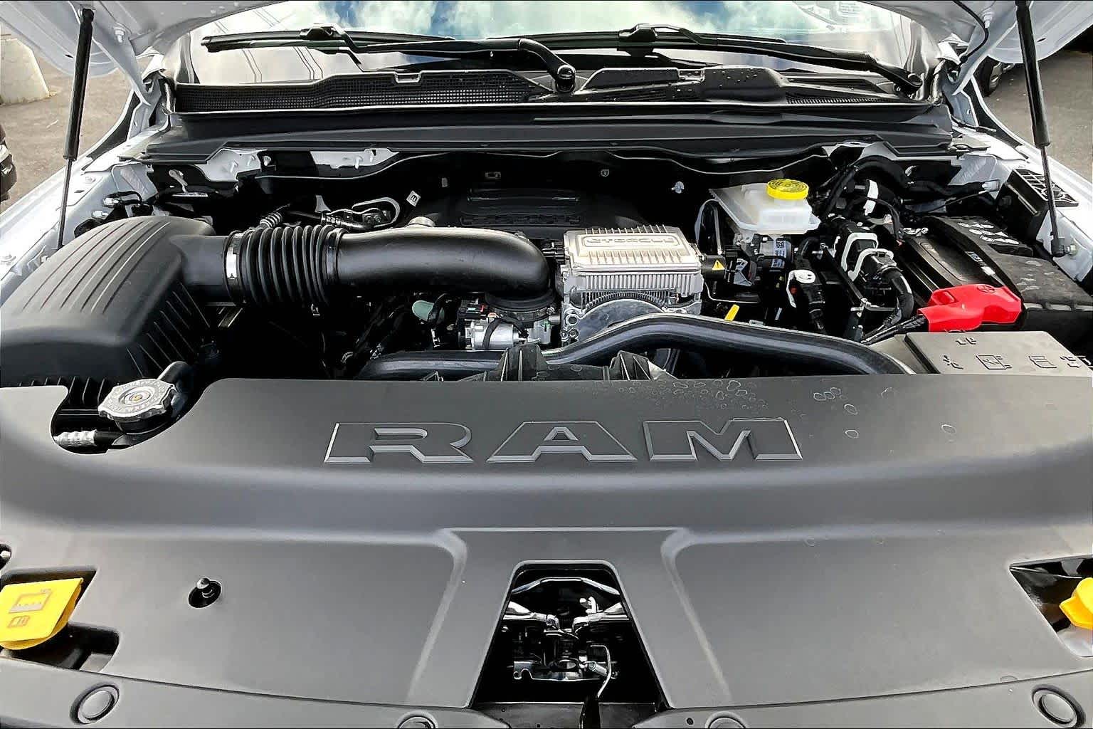 Thumbnail: 2026 RAM 1500 - 9