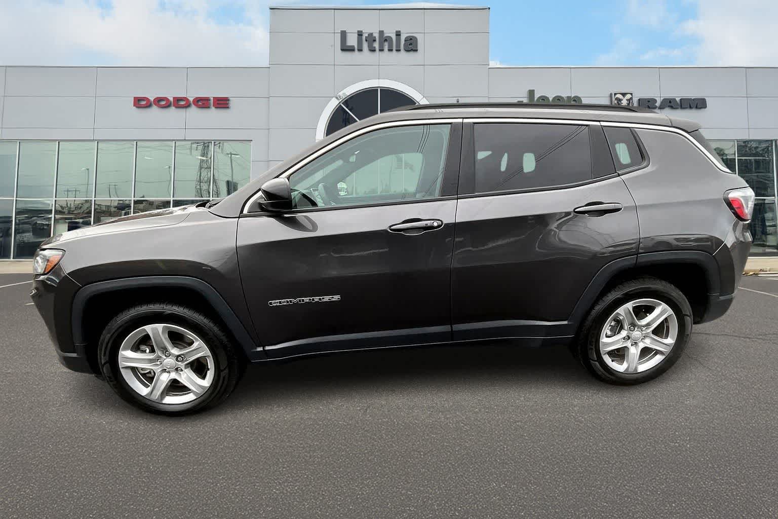 Thumbnail: 2024 Jeep Compass - 3