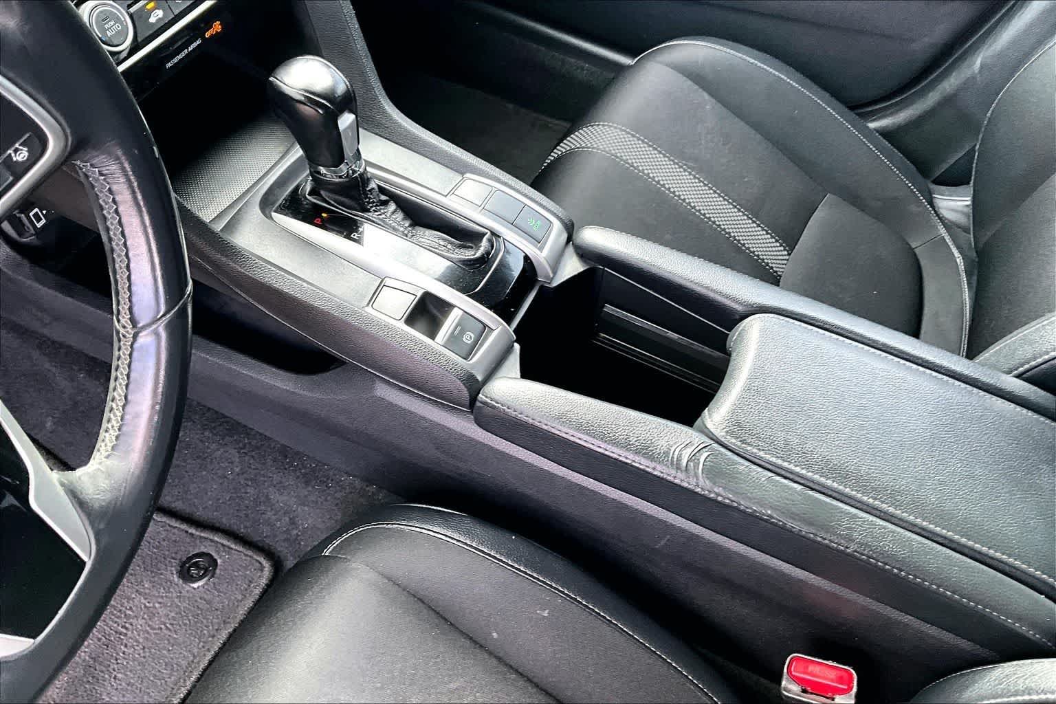 Thumbnail: 2019 Honda Civic - 17