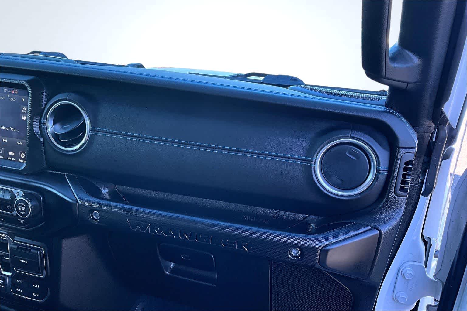 Thumbnail: 2023 Jeep Wrangler - 24