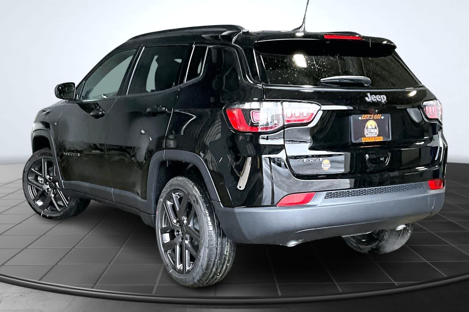 Thumbnail: 2026 Jeep Compass - 4
