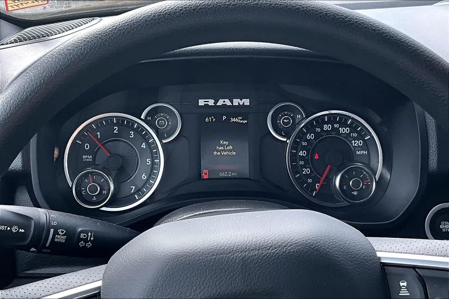 Thumbnail: 2025 RAM 1500 - 18