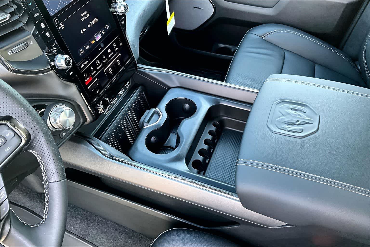 Thumbnail: 2026 RAM 1500 - 17