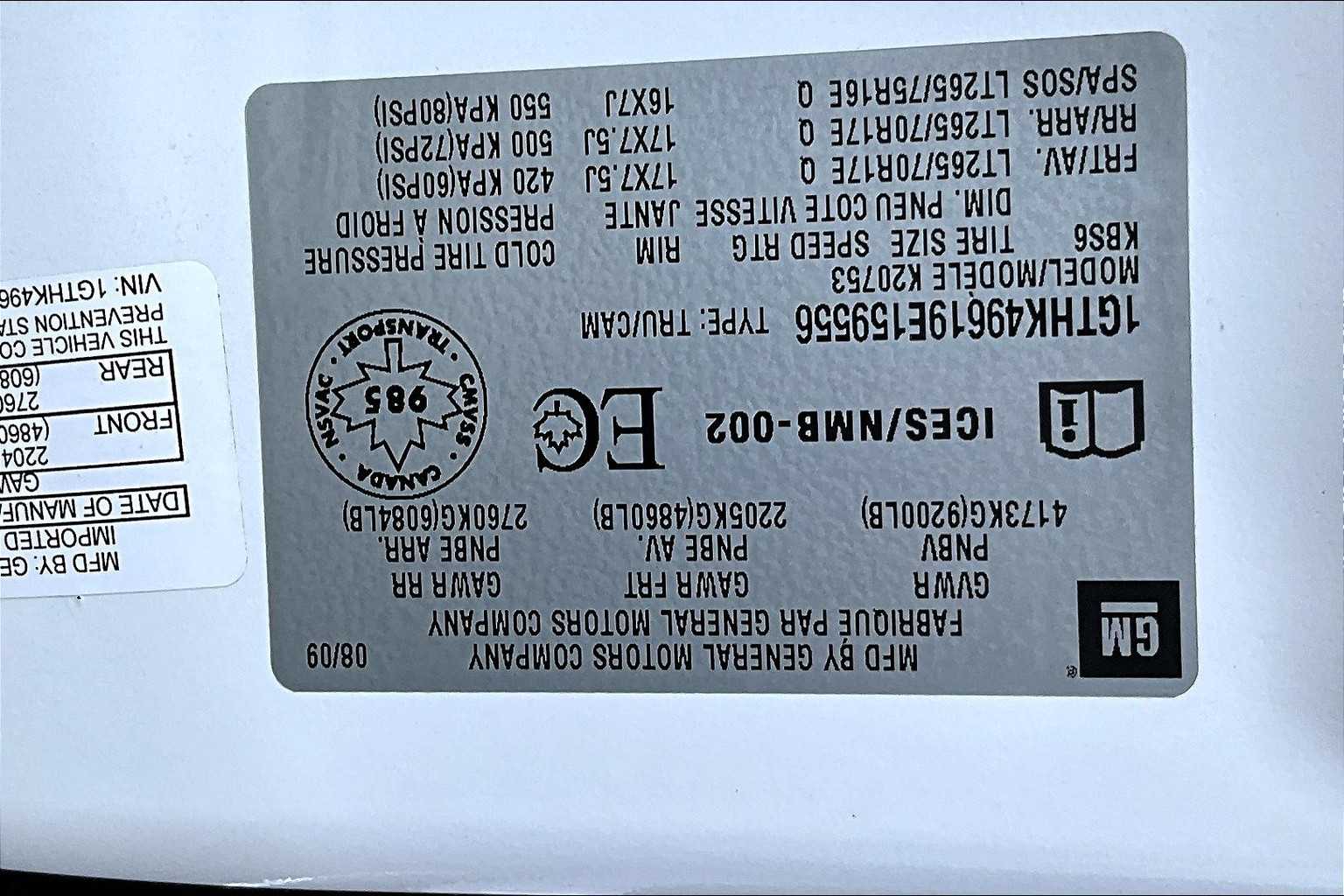 Thumbnail: 2009 GMC Sierra 2500 - 21