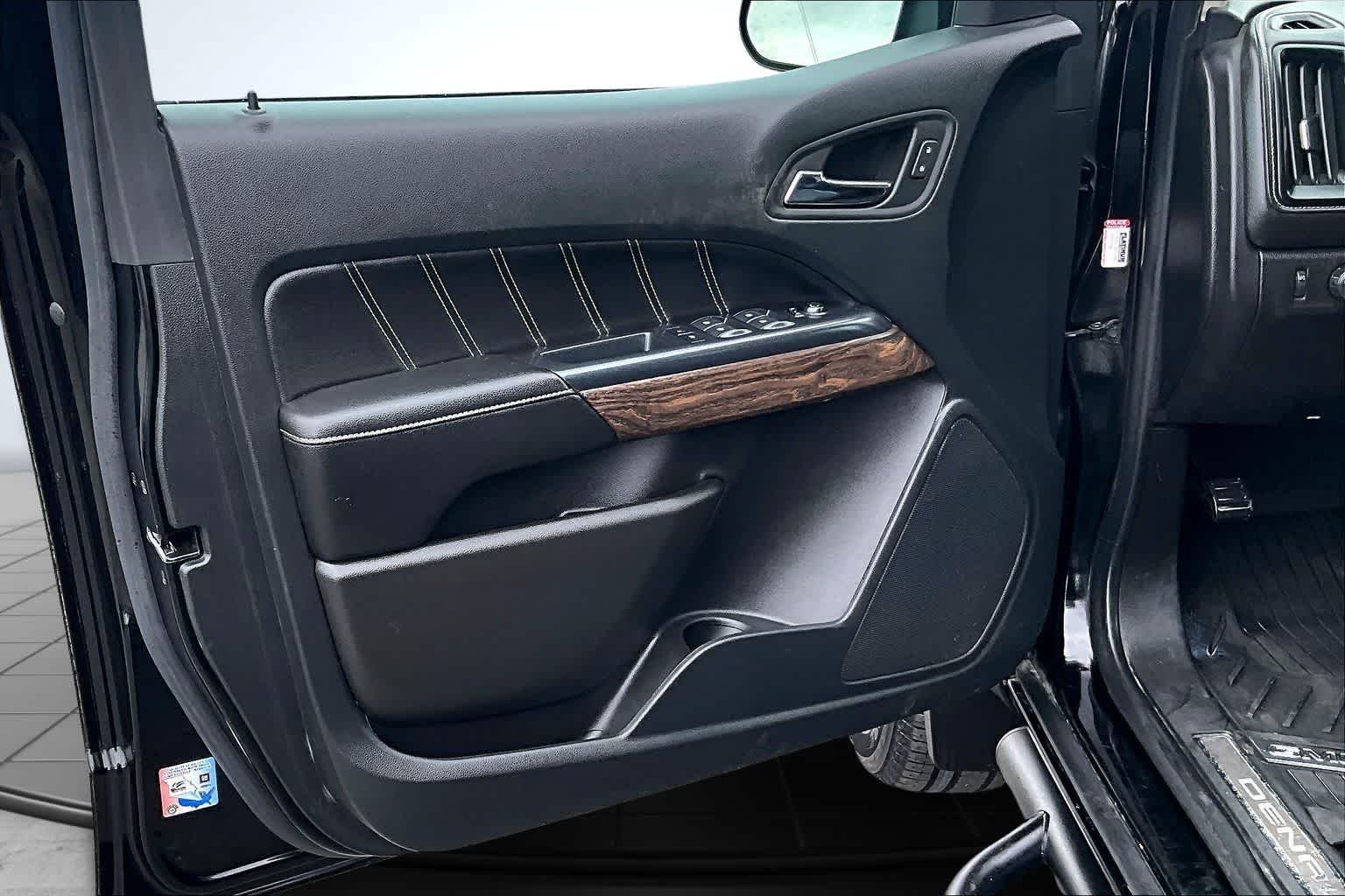 Thumbnail: 2022 GMC Canyon - 28