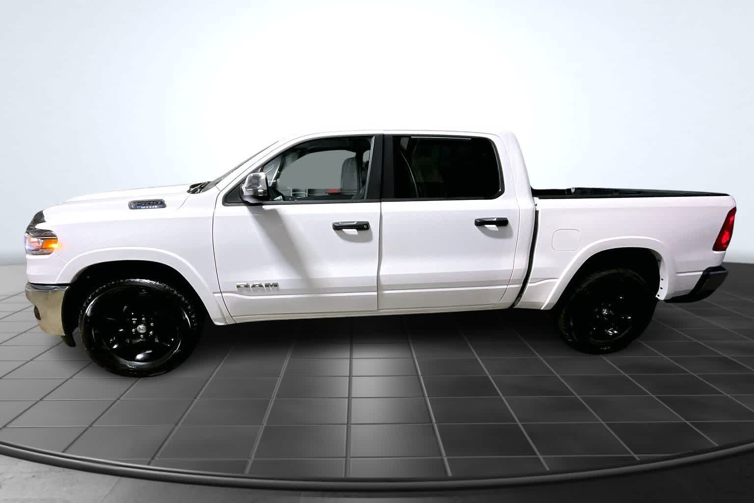 Thumbnail: 2025 RAM 1500 - 3