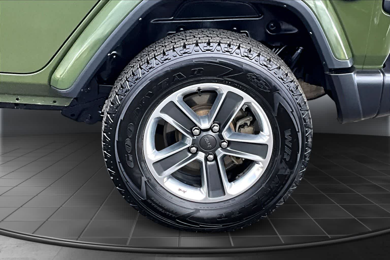 Thumbnail: 2023 Jeep Wrangler - 36