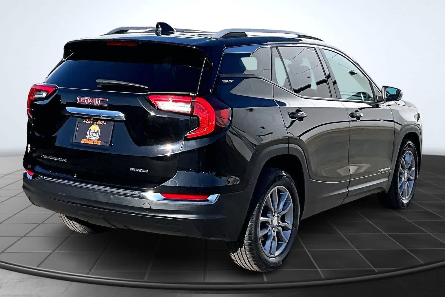 Thumbnail: 2024 GMC Terrain - 23