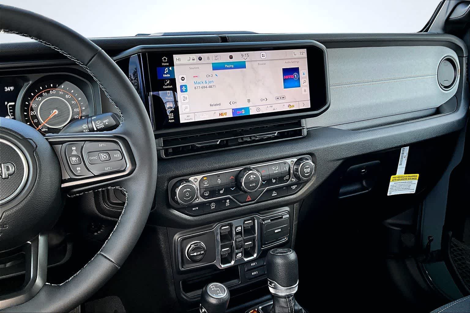 Thumbnail: 2026 Jeep Gladiator - 16