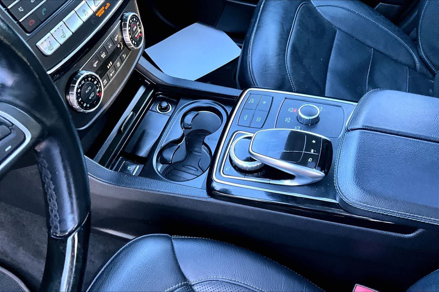 Thumbnail: 2019 Mercedes-Benz GLS - 17