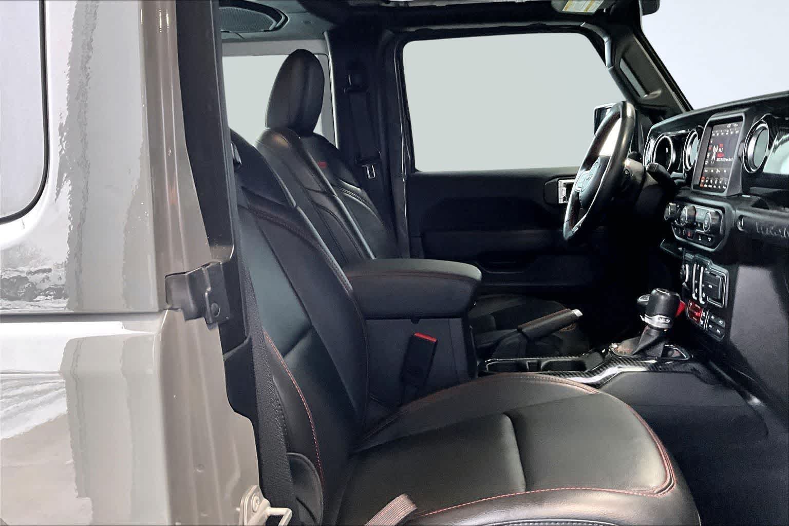 Thumbnail: 2023 Jeep Wrangler - 14