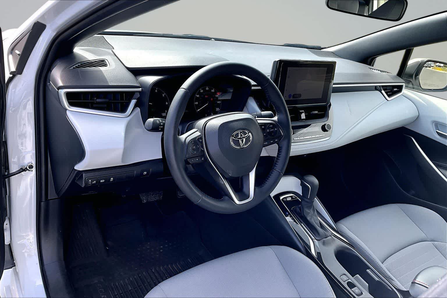 Thumbnail: 2025 Toyota Corolla - 2