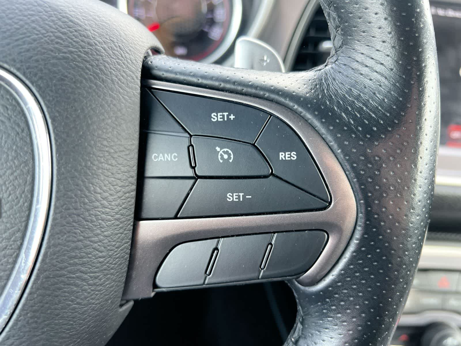 Thumbnail: 2019 Dodge Challenger - 23