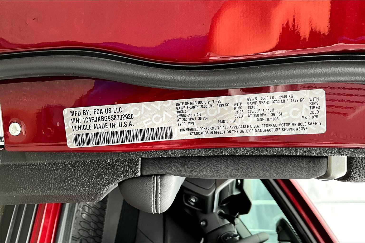 Thumbnail: 2025 Jeep Grand Cherokee - 21