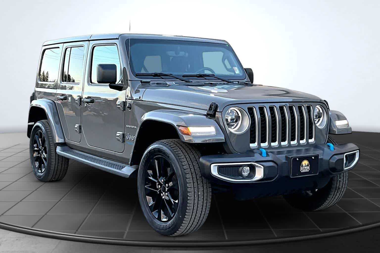 Thumbnail: 2023 Jeep Wrangler - 22