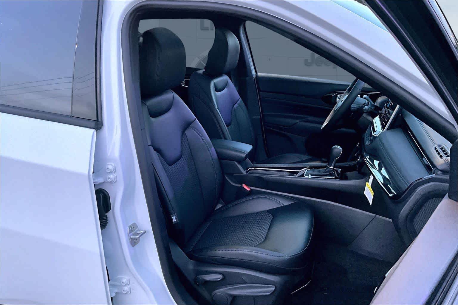 Thumbnail: 2026 Jeep Compass - 14