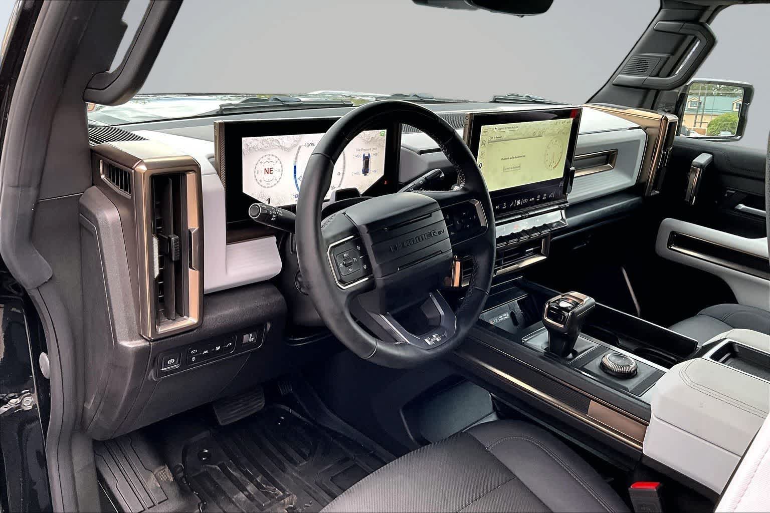Thumbnail: 2025 GMC Hummer EV - 2