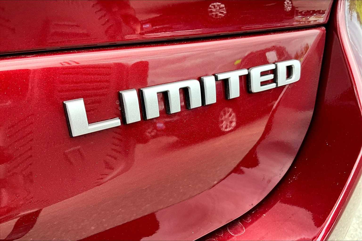 Thumbnail: 2025 Jeep Grand Cherokee - 7