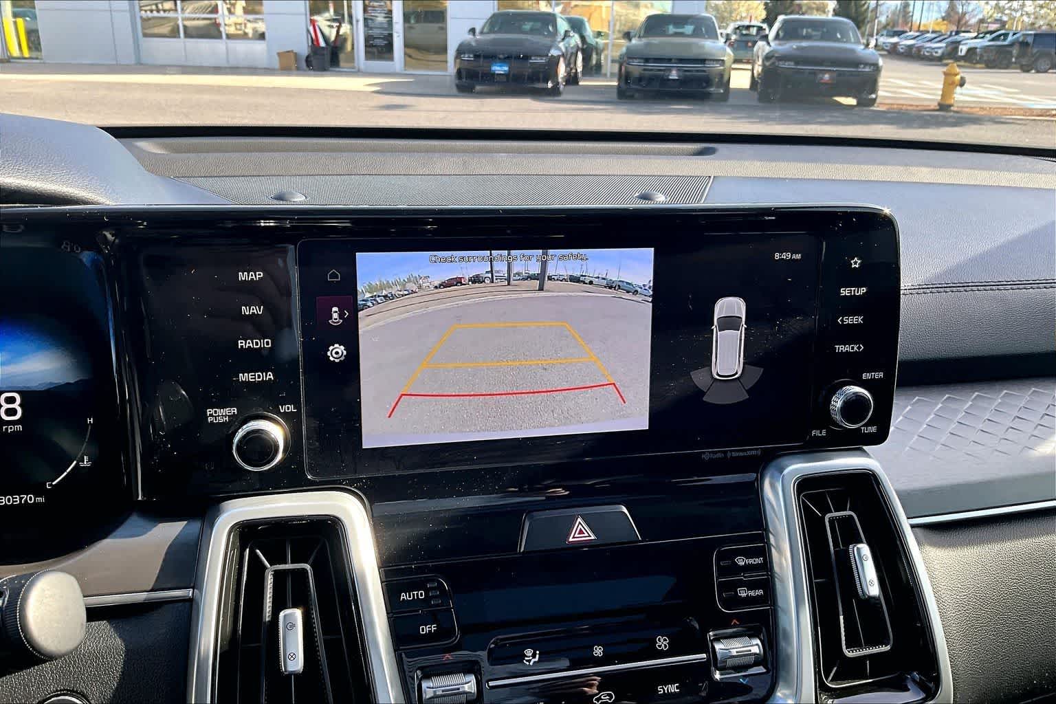 Thumbnail: 2023 Kia Sorento - 27