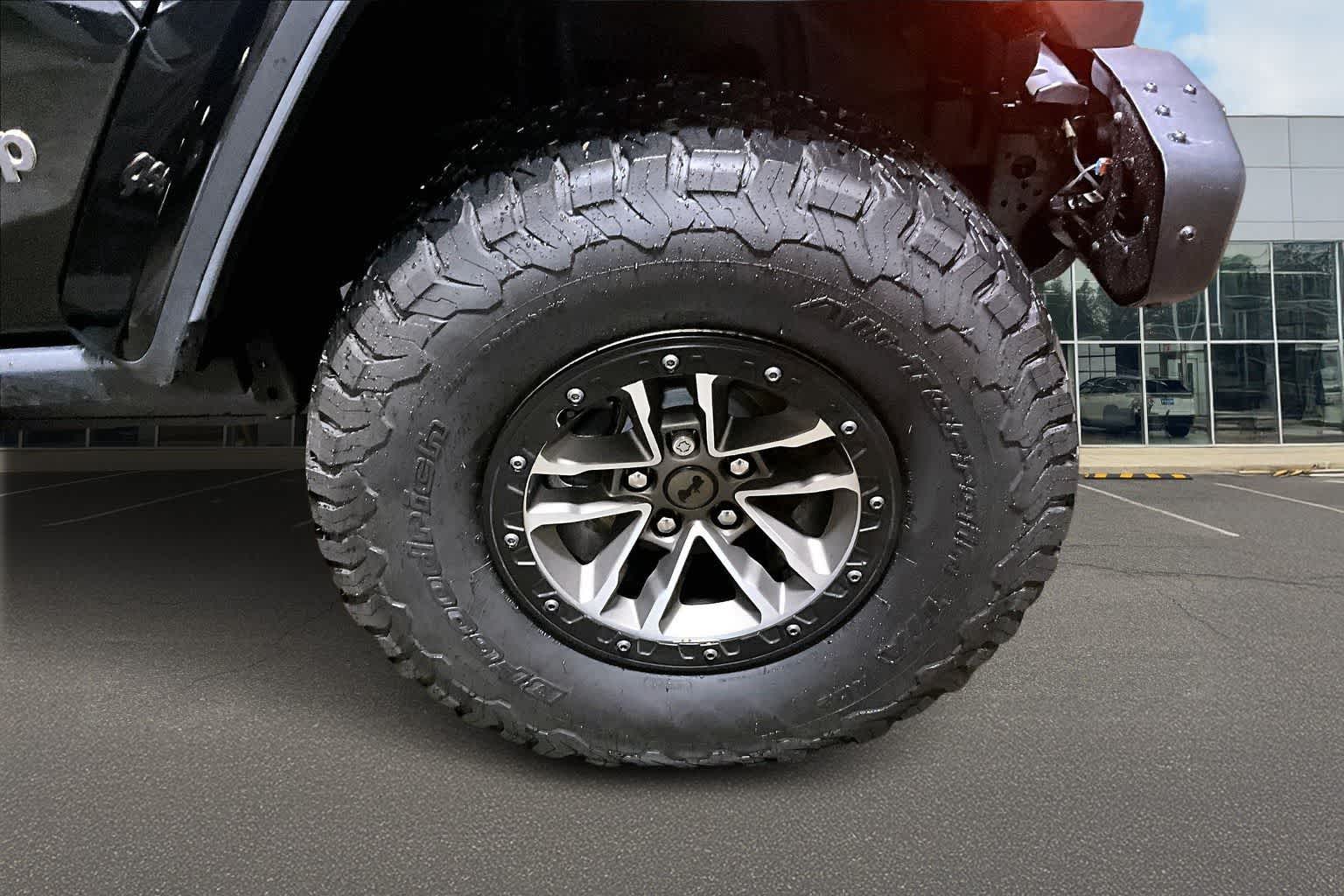 Thumbnail: 2024 Jeep Wrangler - 33