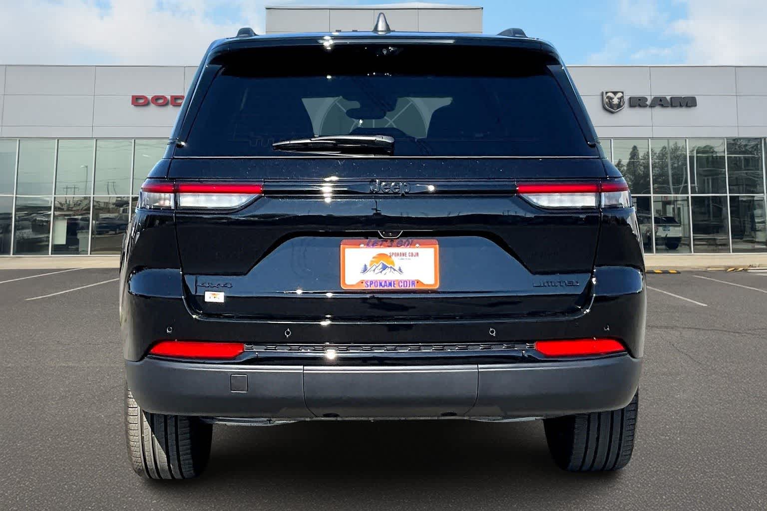 Thumbnail: 2025 Jeep Grand Cherokee - 5