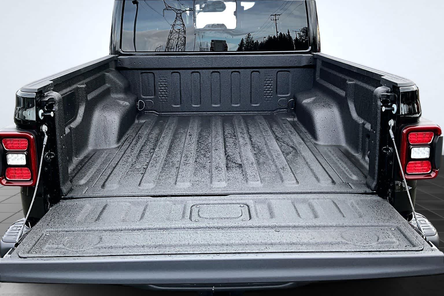 Thumbnail: 2026 Jeep Gladiator - 19