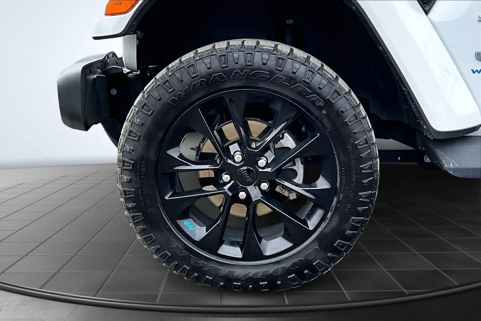 Thumbnail: 2023 Jeep Wrangler - 8