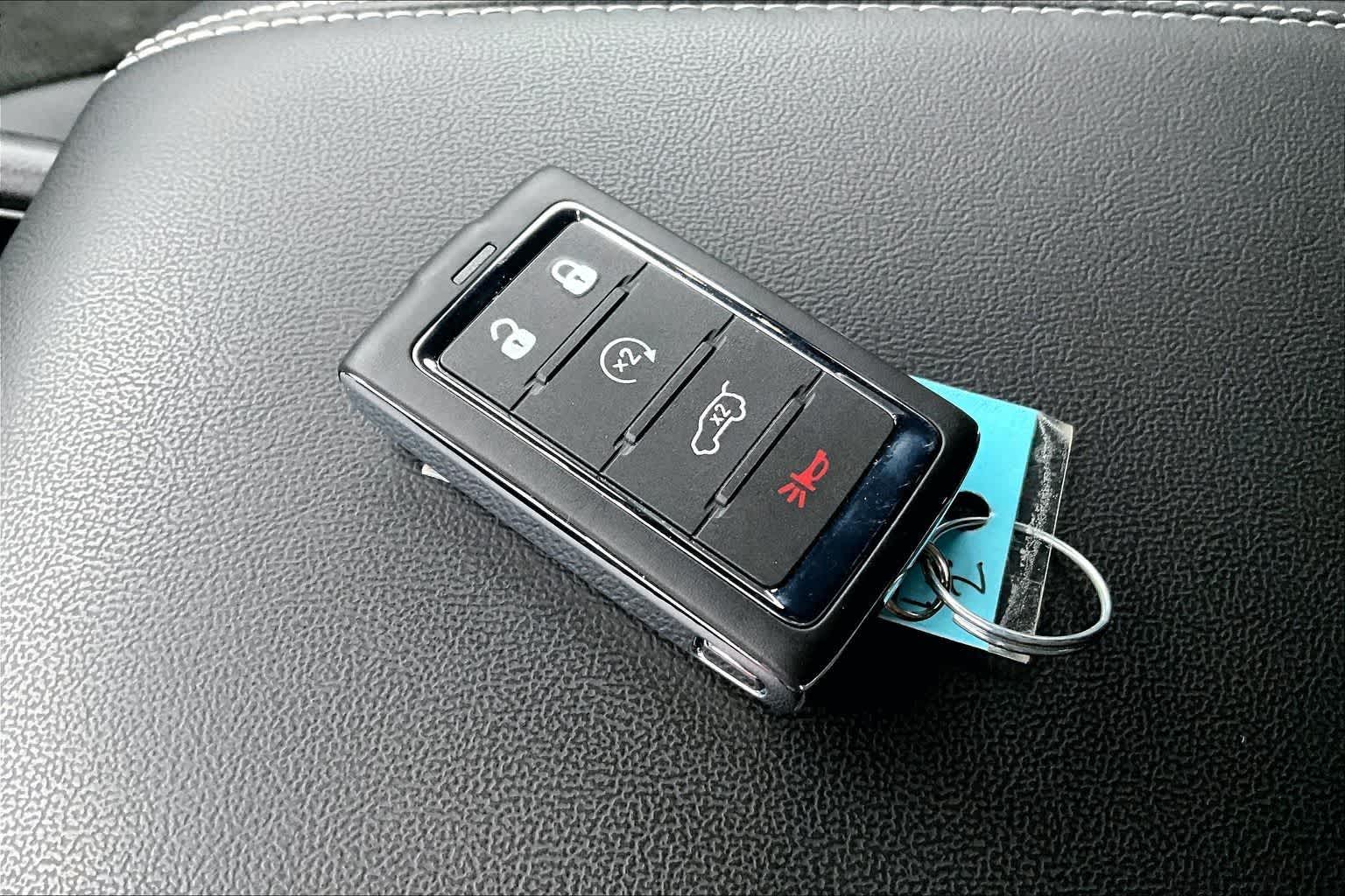 Thumbnail: 2026 Jeep Grand Cherokee - 20