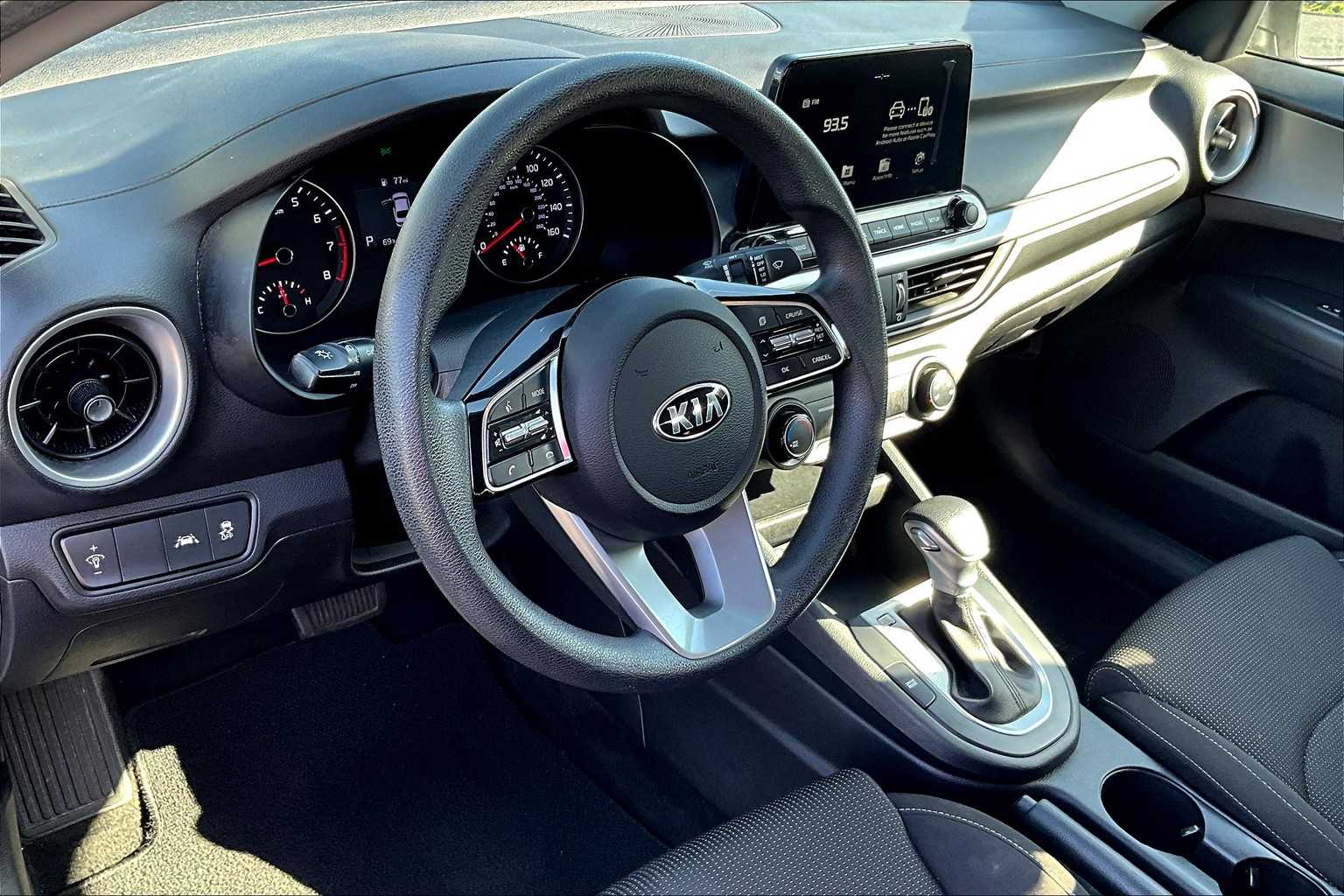 Used 2021 Kia Forte LXS with VIN 3KPF24ADXME295621 for sale in Spokane, WA