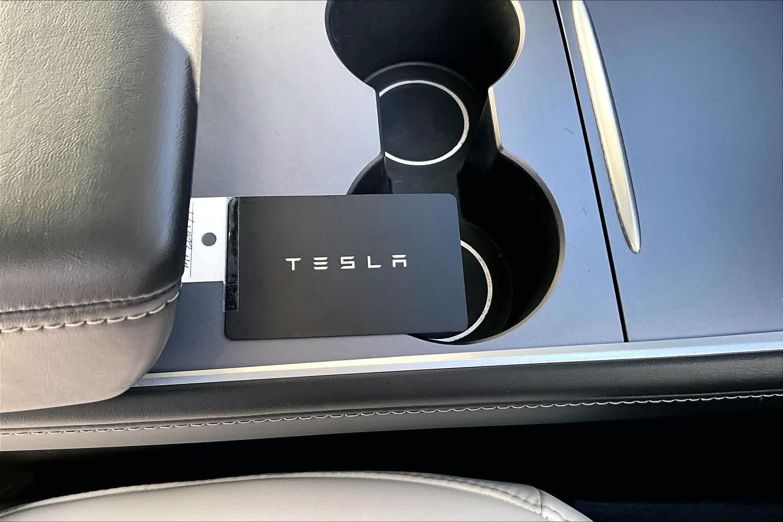 Thumbnail: 2021 Tesla Model Y - 19