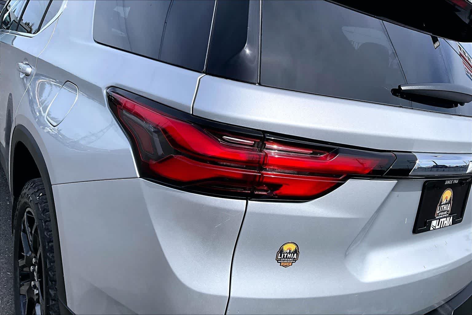 Thumbnail: 2022 Chevrolet Traverse - 32