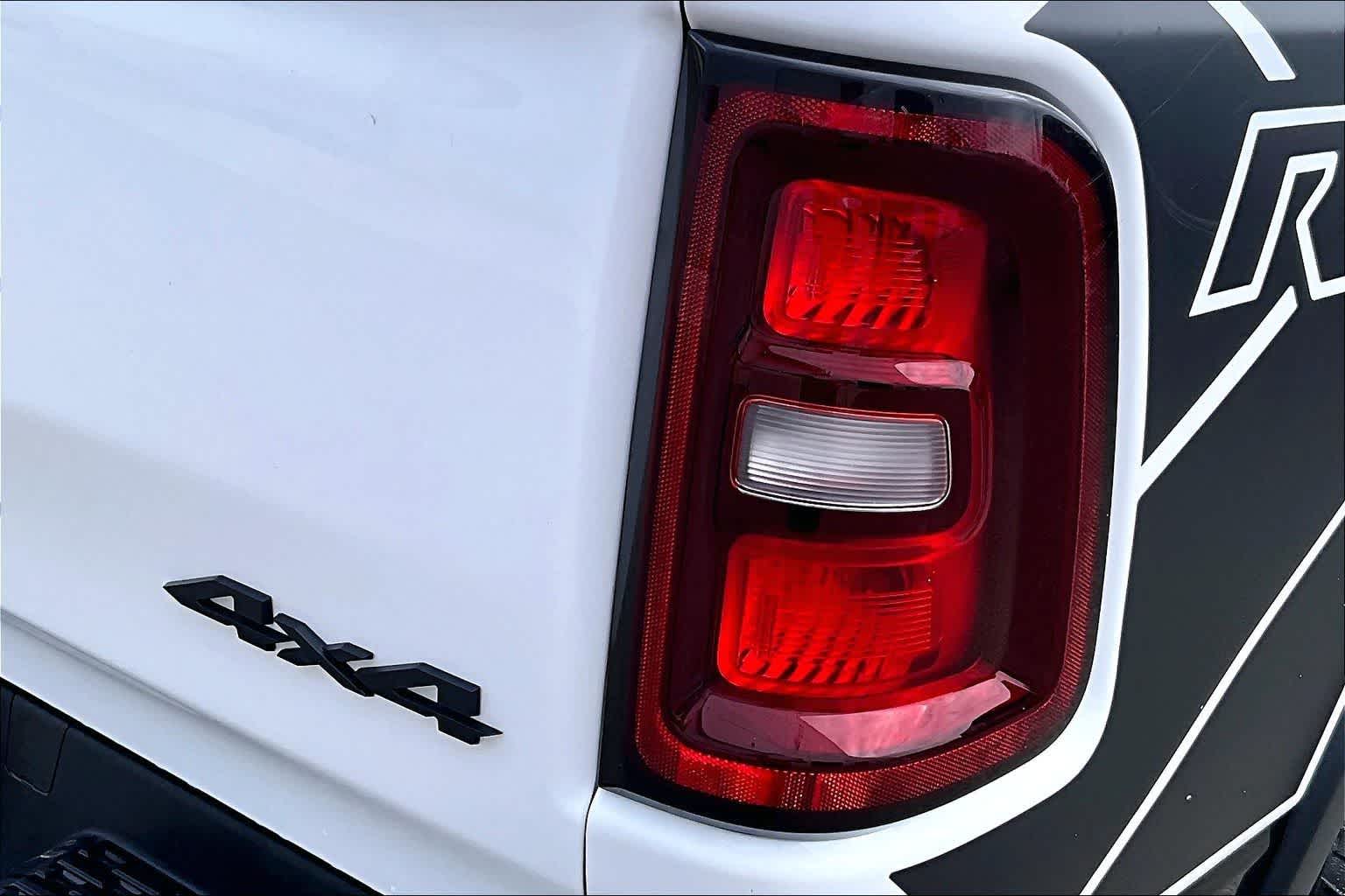 Thumbnail: 2025 RAM 1500 - 32