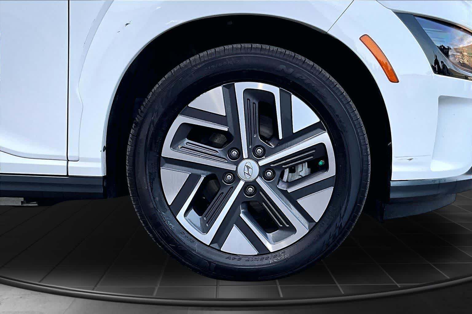 Thumbnail: 2023 Hyundai Kona - 33
