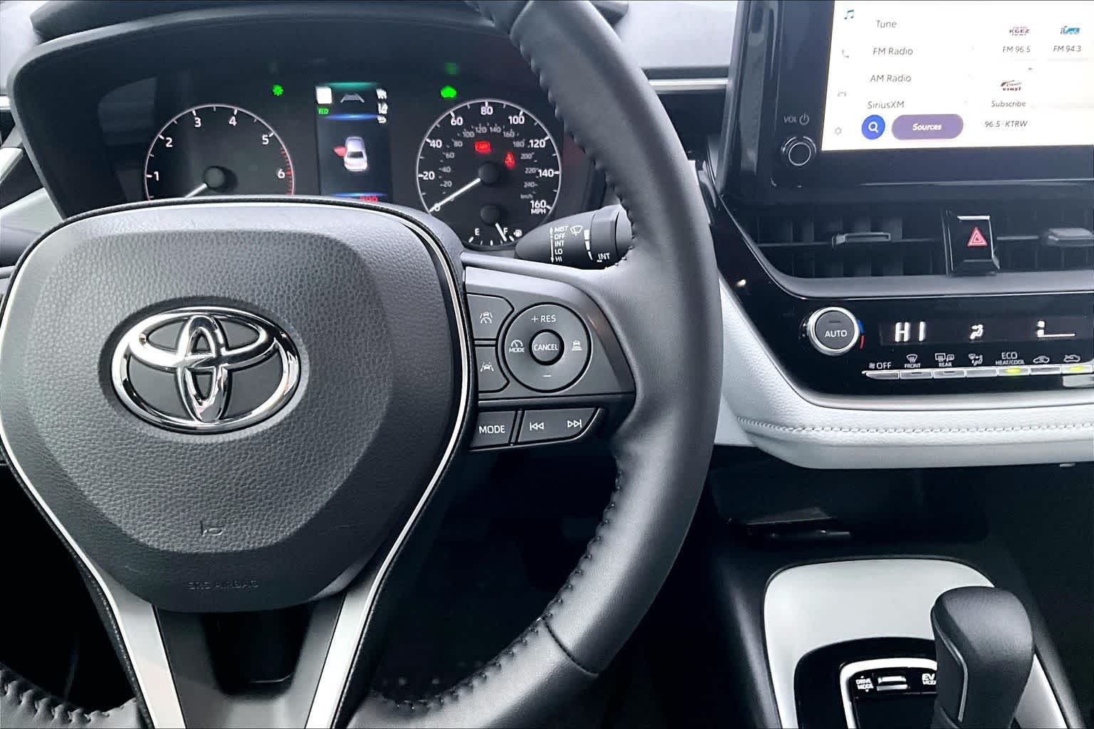 Thumbnail: 2025 Toyota Corolla - 26