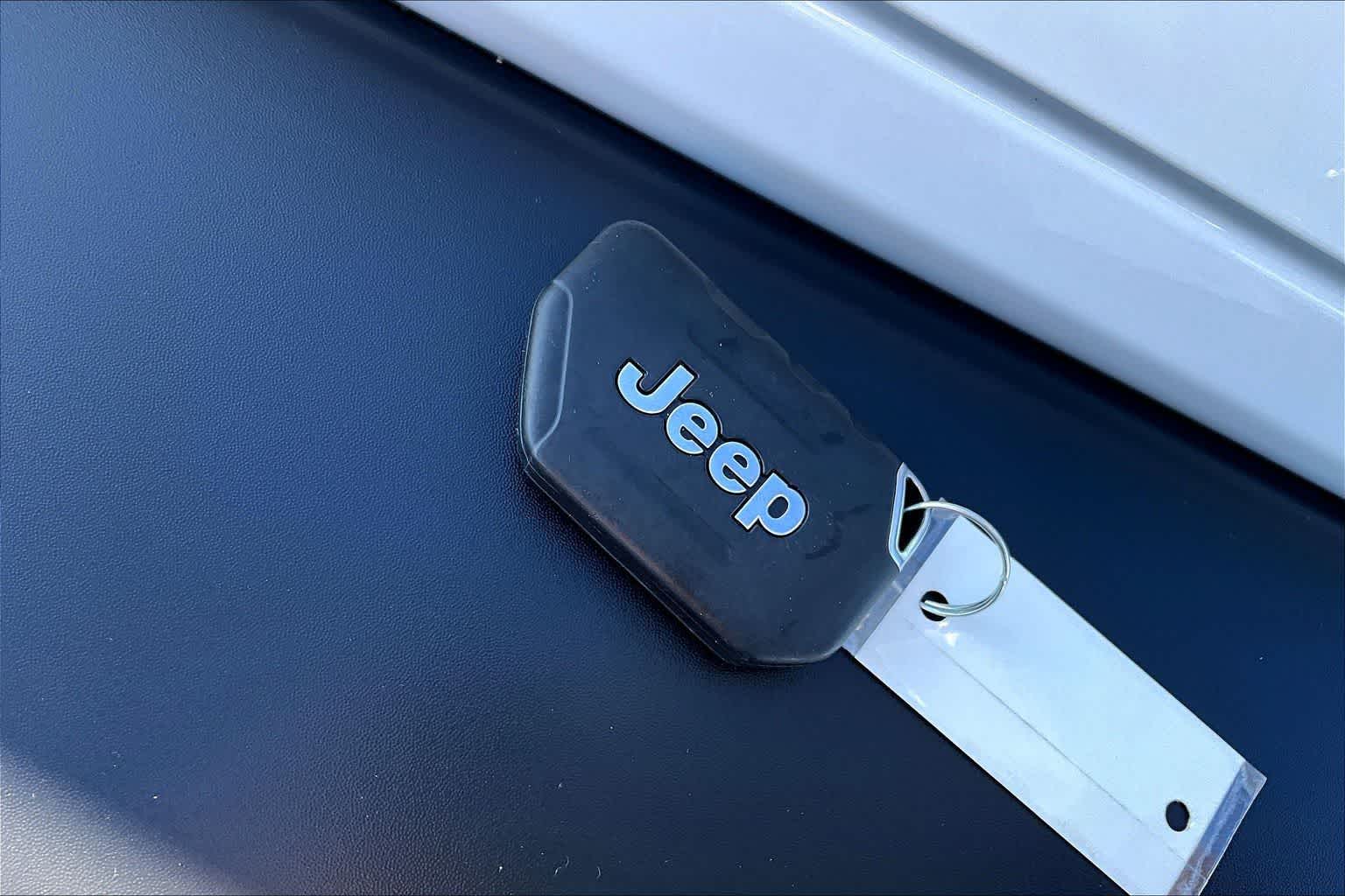 Thumbnail: 2024 Jeep Wrangler - 20