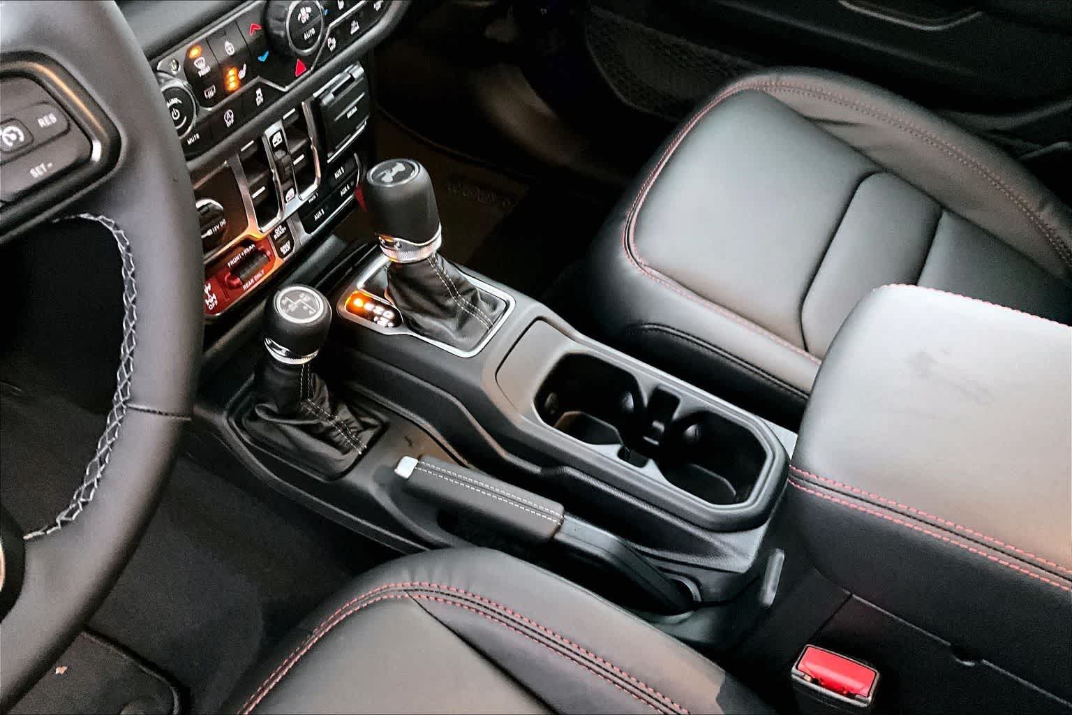 Thumbnail: 2026 Jeep Wrangler - 17