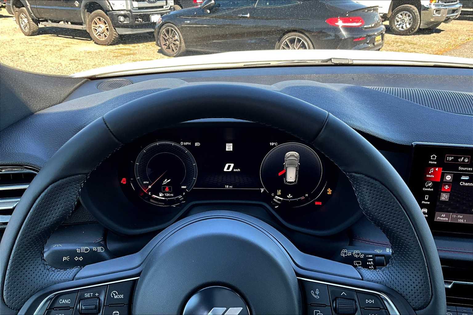 Thumbnail: 2025 Dodge Hornet - 18