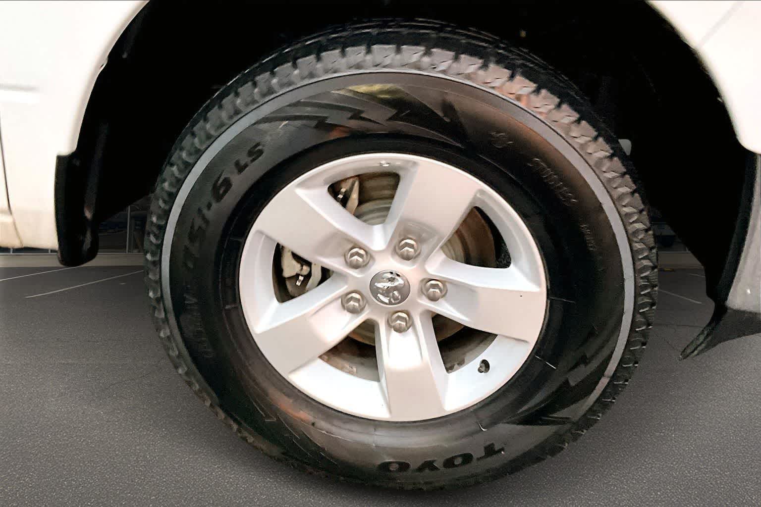 Thumbnail: 2021 RAM 1500 Classic - 34