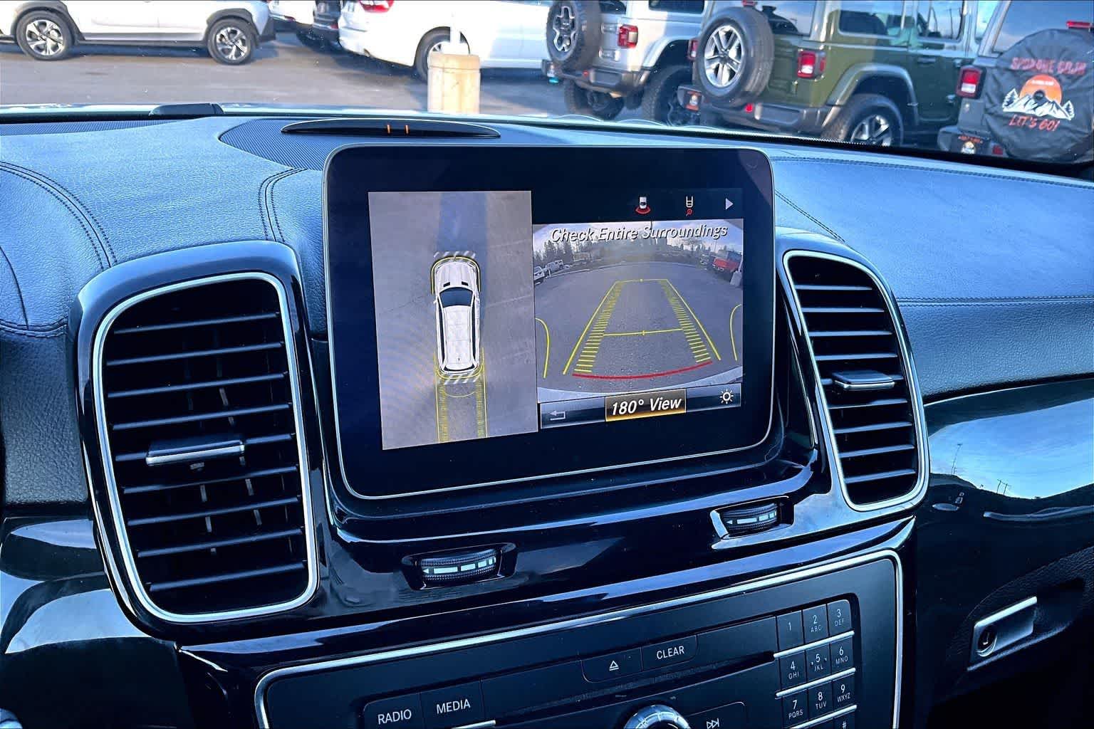 Thumbnail: 2019 Mercedes-Benz GLS - 27