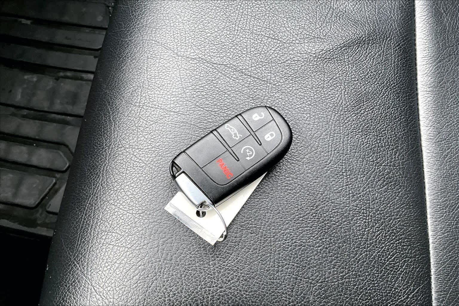 Thumbnail: 2019 Dodge Charger - 21