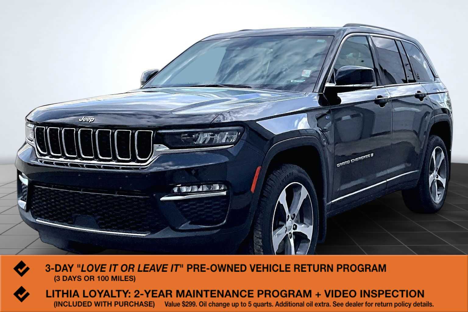 2022 Jeep Grand Cherokee 4xe 4x4's photo