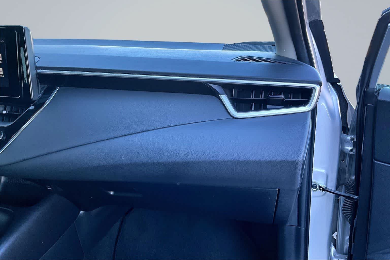 Thumbnail: 2024 Toyota Corolla - 24