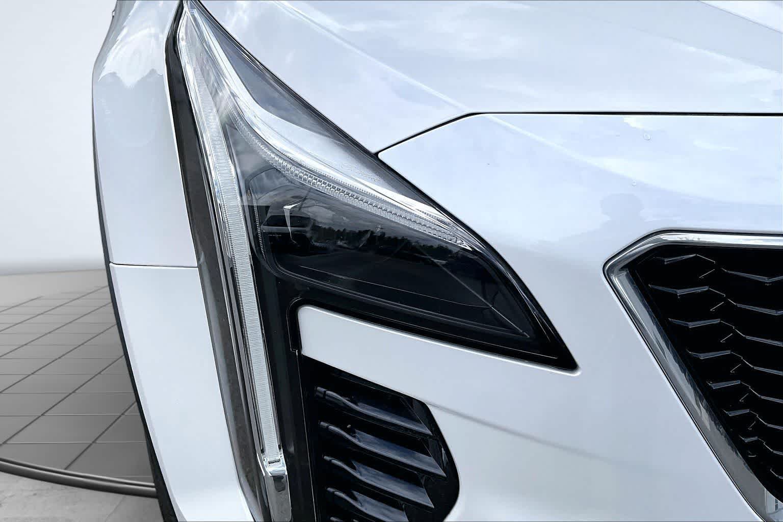 2023 Cadillac XT4 Sport - Photo 31