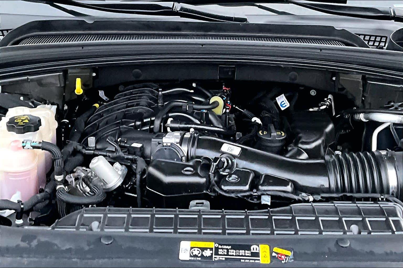 Thumbnail: 2024 Jeep Grand Cherokee - 9