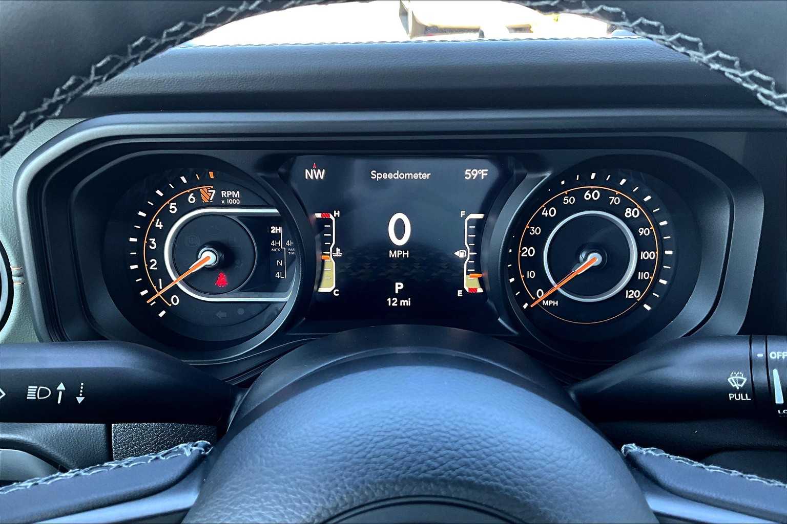 Thumbnail: 2025 Jeep Gladiator - 16
