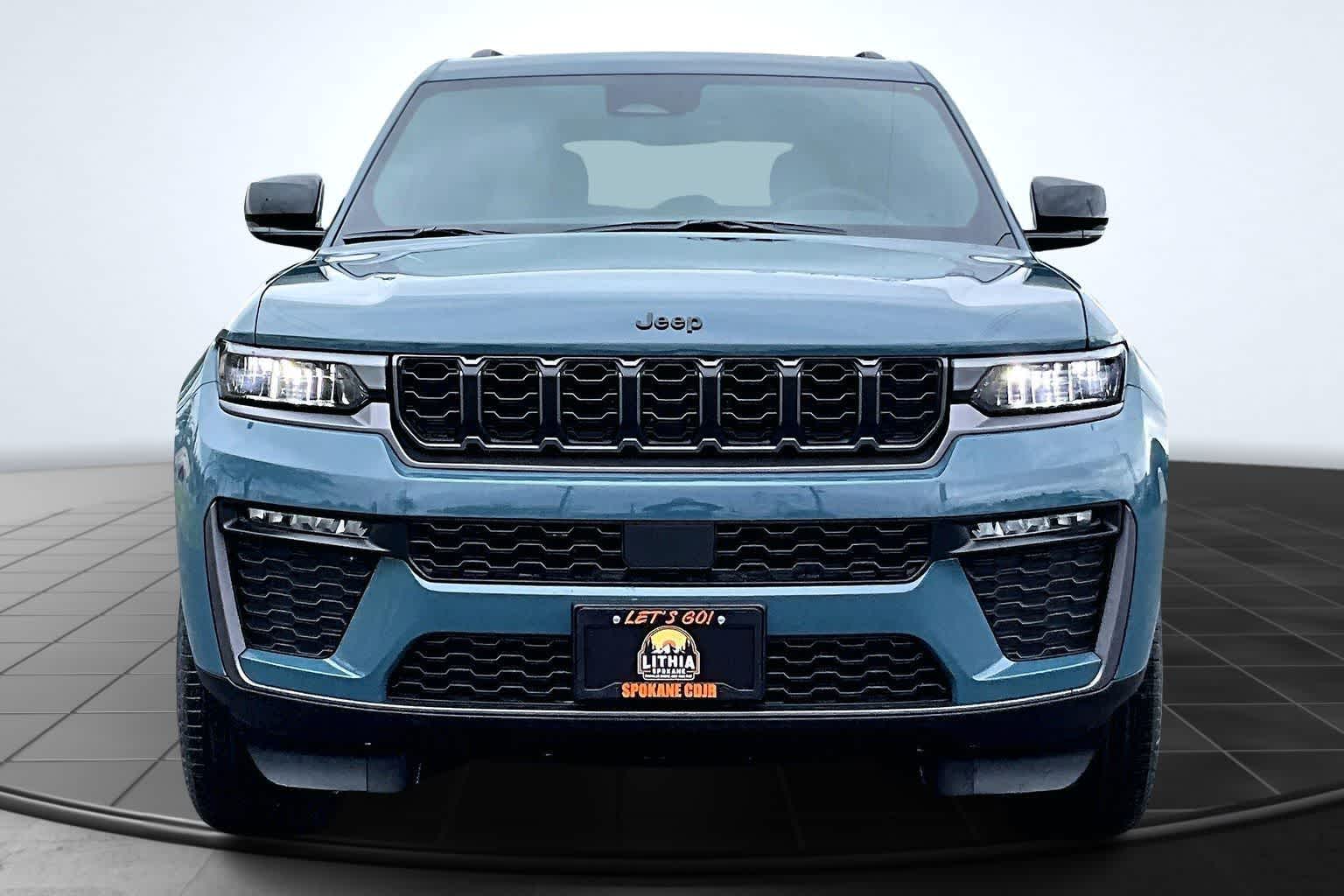 Thumbnail: 2026 Jeep Grand Cherokee - 6