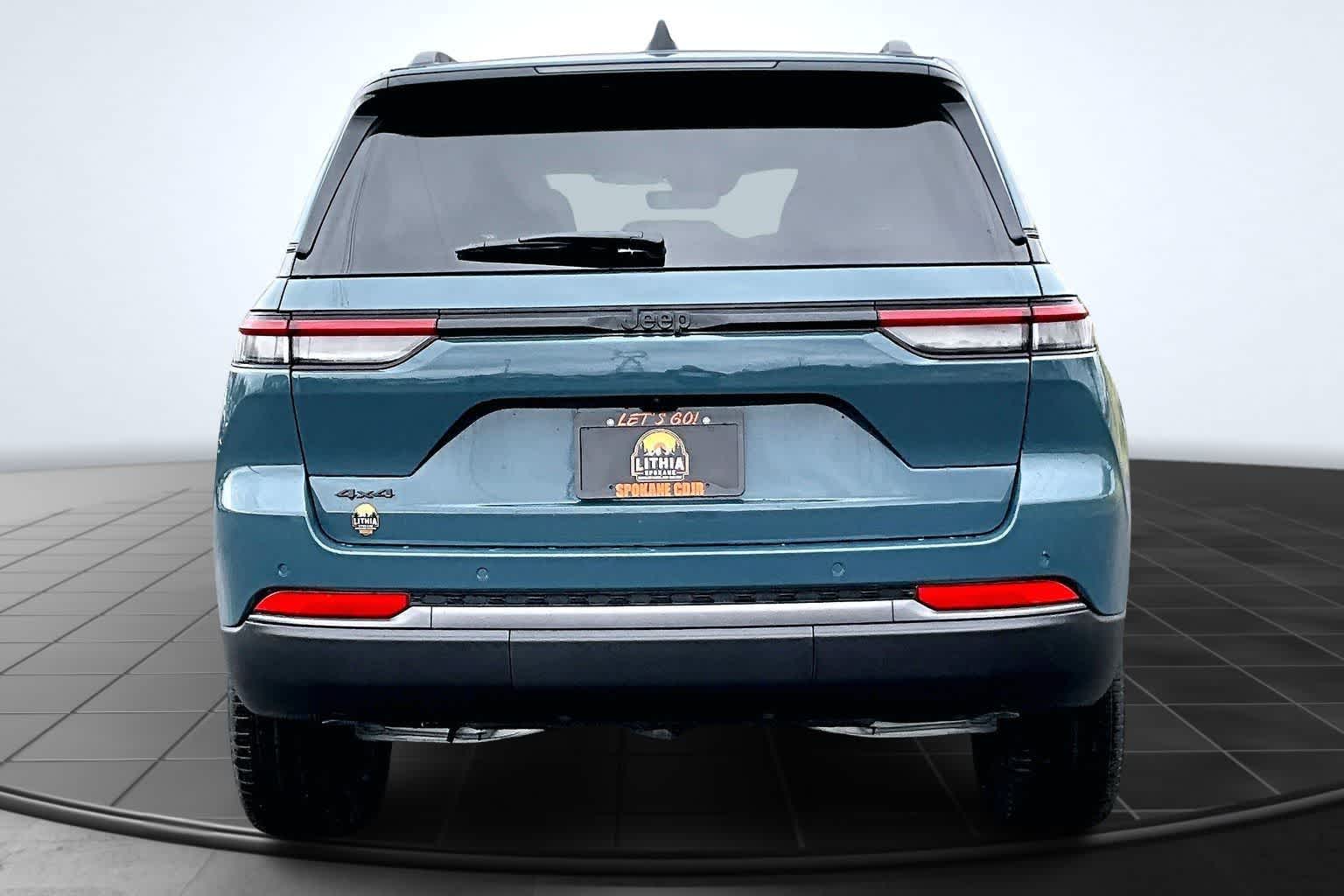 Thumbnail: 2026 Jeep Grand Cherokee - 5