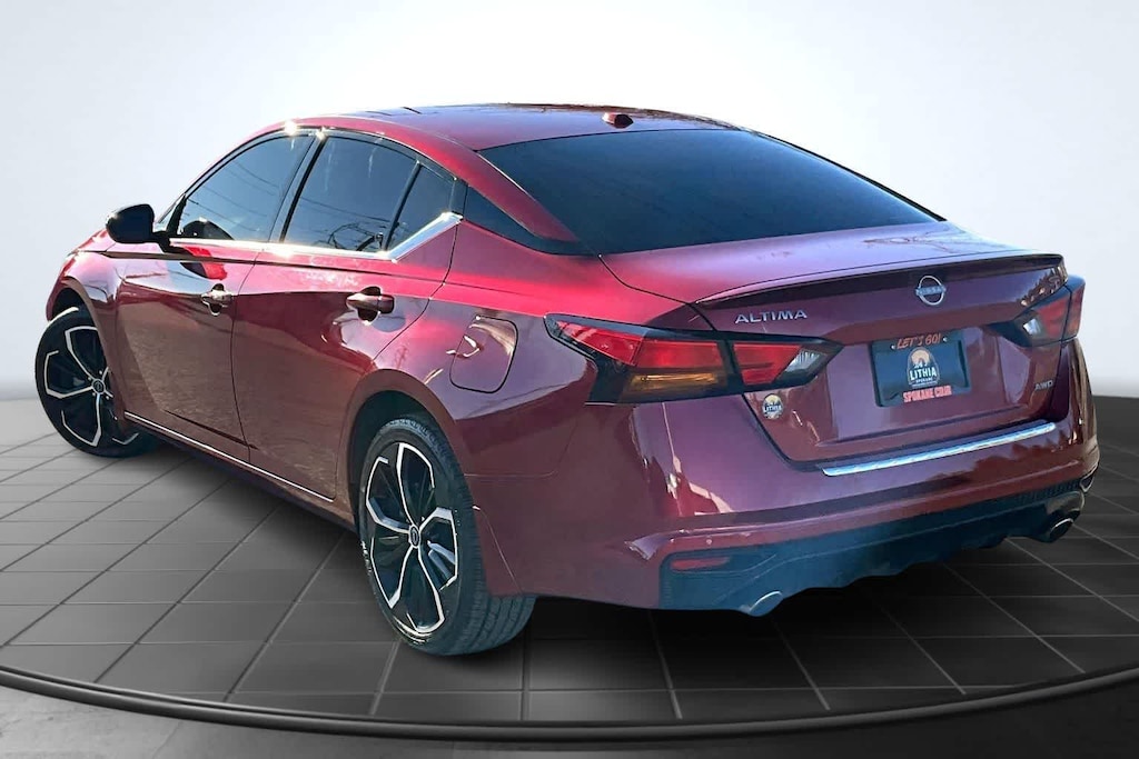 Used 2023 Nissan Altima 2.5 SR Sedan