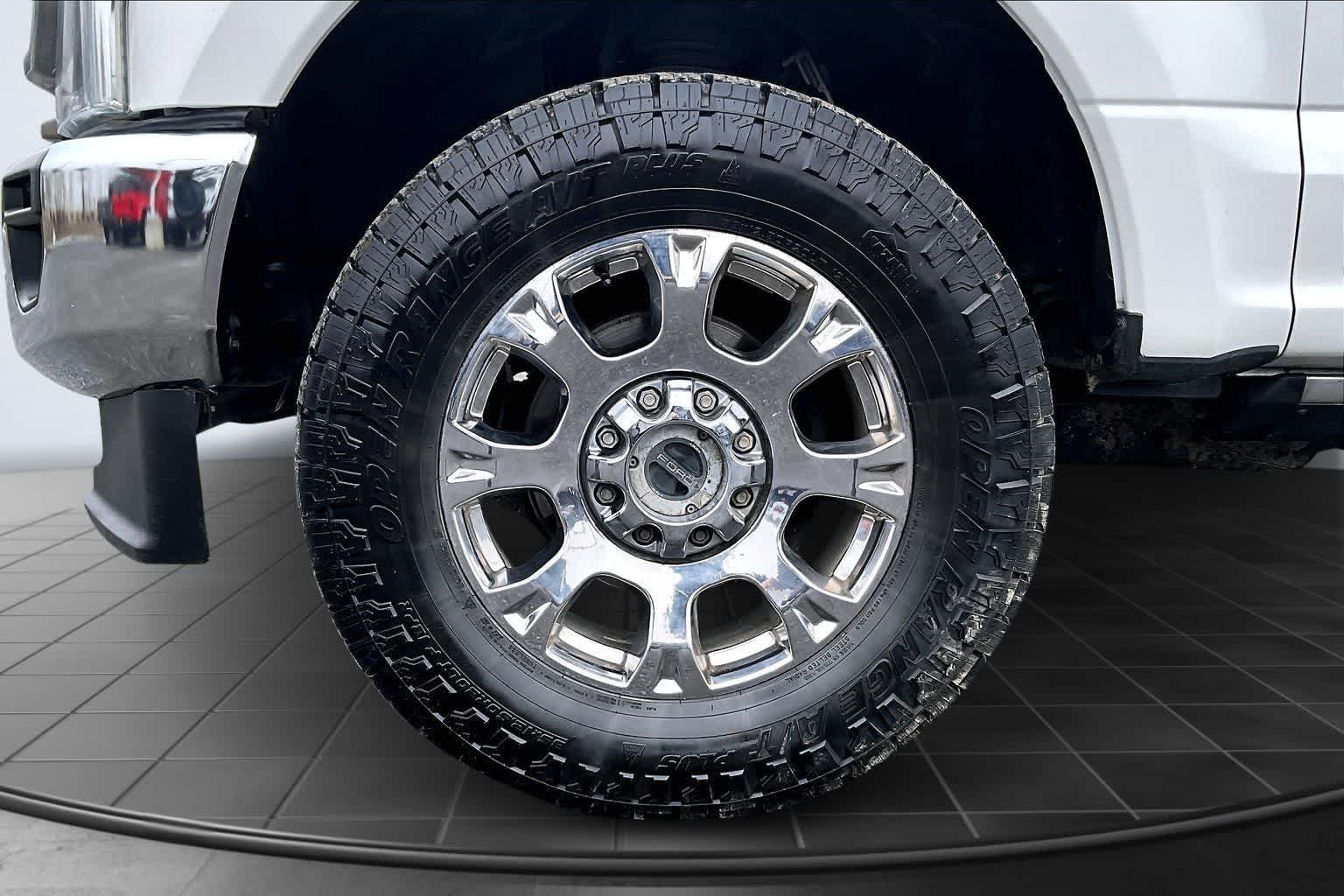 Thumbnail: 2022 Ford Econoline - 8